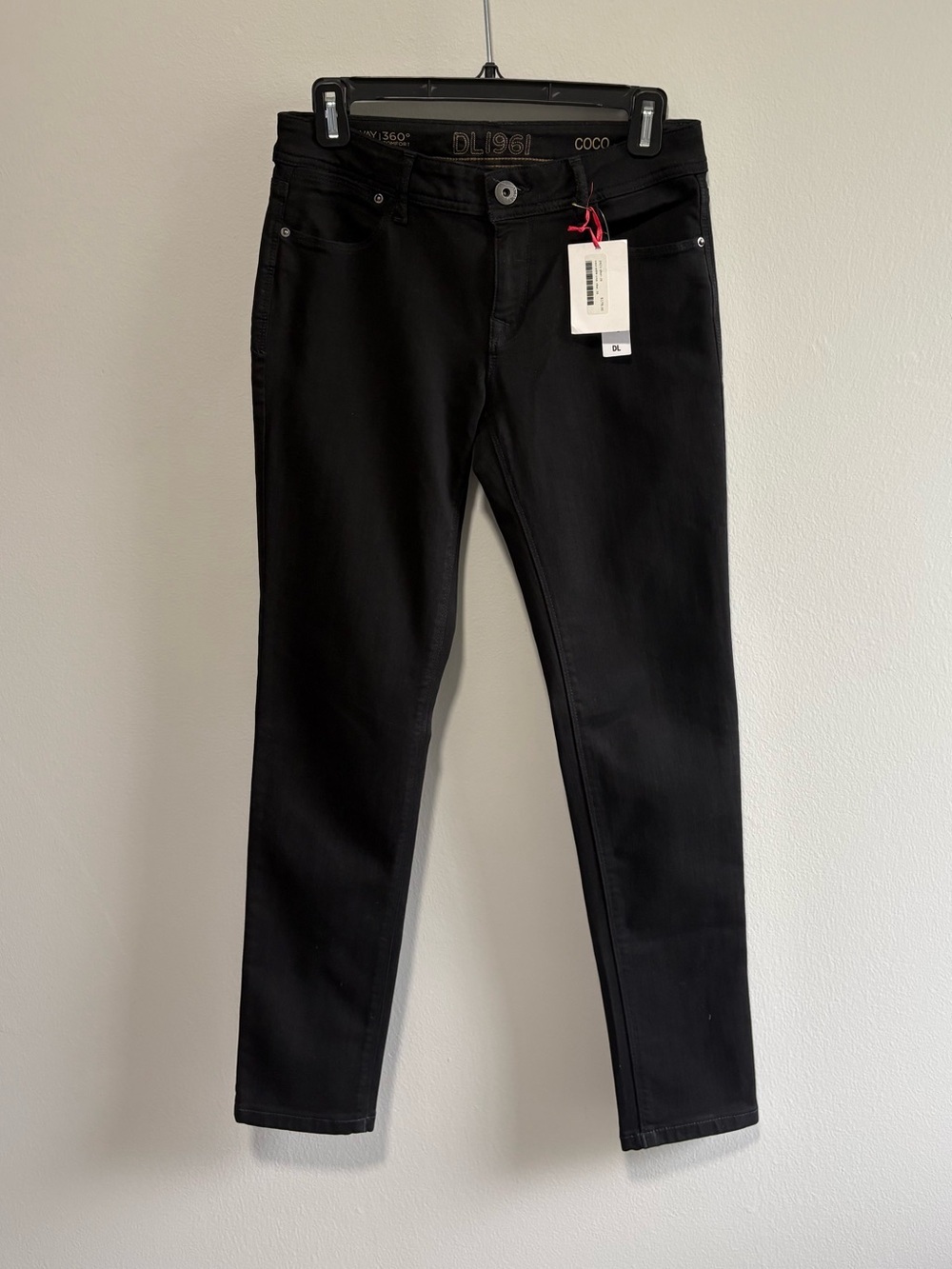 NWT DL1961 Coco Curvy Ankle Riker Black Skinny Jeans 26 Stretch $178